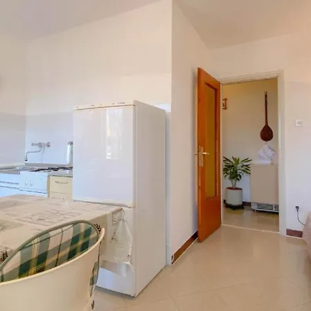Ferienwohnung Fur 3 Personen Ca 40 Qm In Novigrad, Istrien Istrische Riviera
