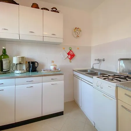 Ferienwohnung Fur 3 Personen Ca 40 Qm In Novigrad, Istrien Istrische Riviera * Karpinjan