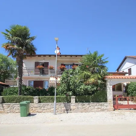 Apartament Ferienwohnung Fur 3 Personen Ca 40 Qm In Novigrad, Istrien Istrische Riviera *