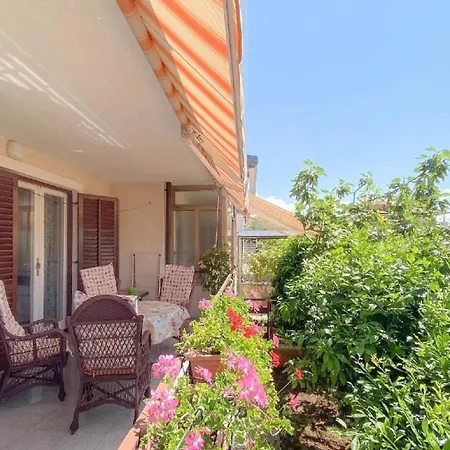 Ferienwohnung Fur 3 Personen Ca 40 Qm In Novigrad, Istrien Istrische Riviera